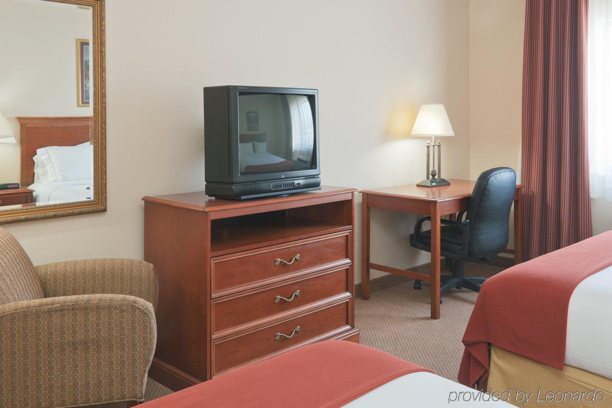 Hotel Baymont By Wyndham Portage Zimmer foto